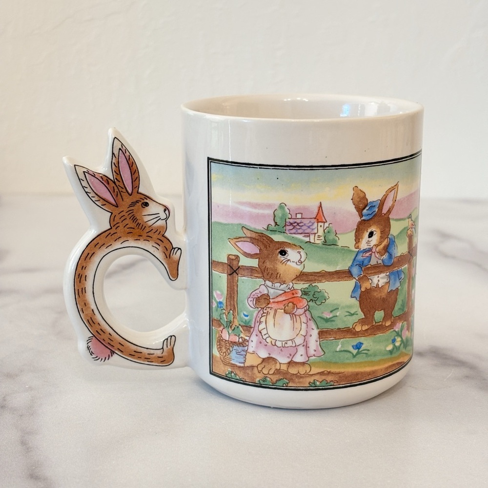 Vintage Peter Rabbit Bunny Shaped Handle Ceramic Coffee Mug